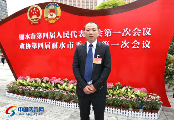 明星企業(yè),歐迪實業(yè),慶元OUDI,慶元AIRWOMAN,眉筆,眼線筆,唇線筆,眼影,指甲油,眼影,口紅,唇彩,彩妝系列,慶元化妝品,慶元進出口